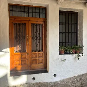 Casa M'guire Pampaneira